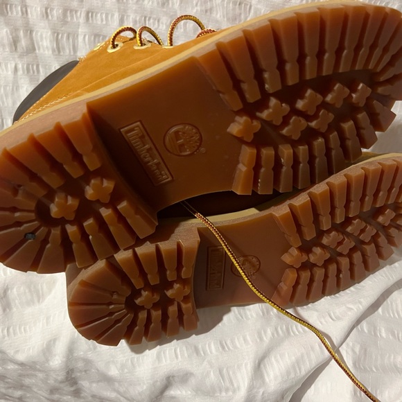 clean timbs - Picture 3 of 5